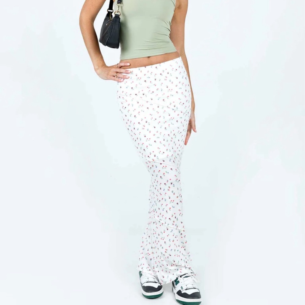 PRINCESS POLLY floral maxi skirt